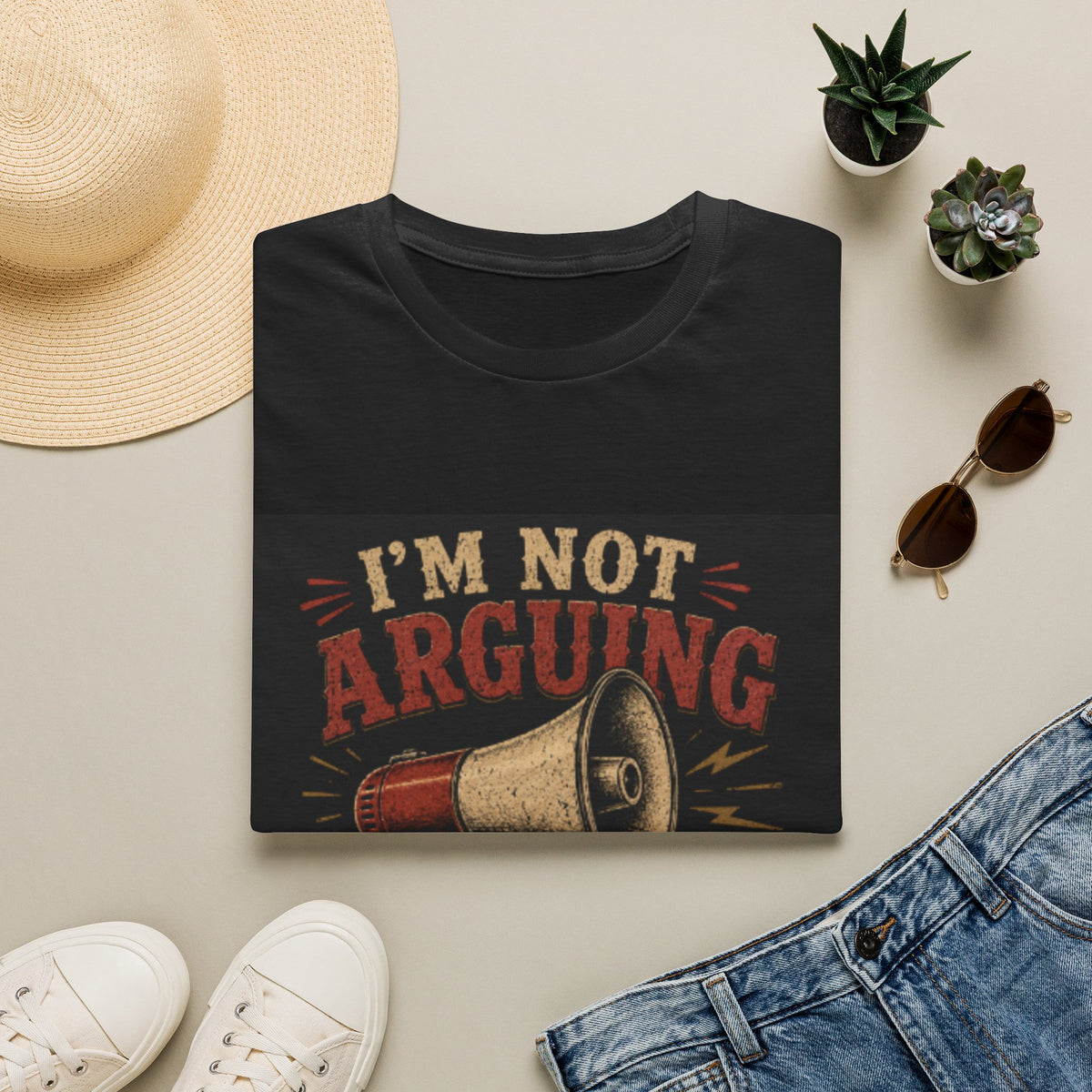 I'm Not Arguing T-Shirt — Funny Megaphone Graphic Tee for Debaters & Sarcastic Gift