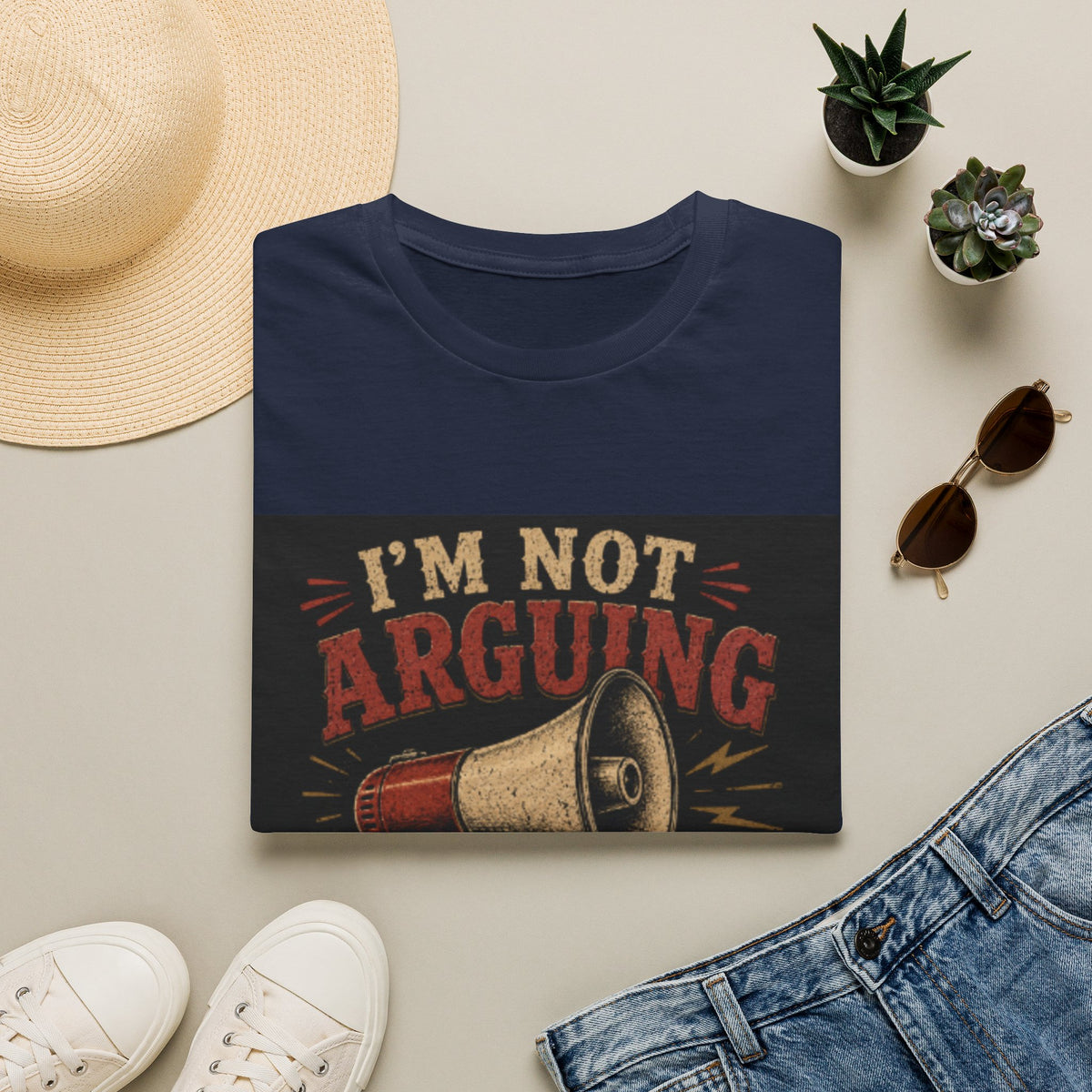 I'm Not Arguing T-Shirt — Funny Megaphone Graphic Tee for Debaters & Sarcastic Gift